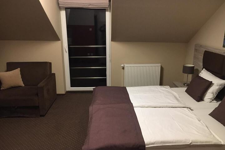Room 16 of 58