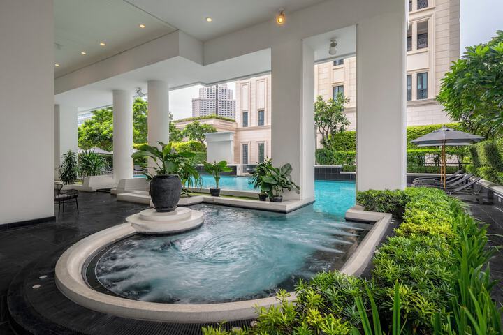 Pool 50 of 83