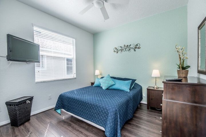 5 Bed With Spa on Golf Course Community Highlands Reserve 3 Villa in Davenport, FL