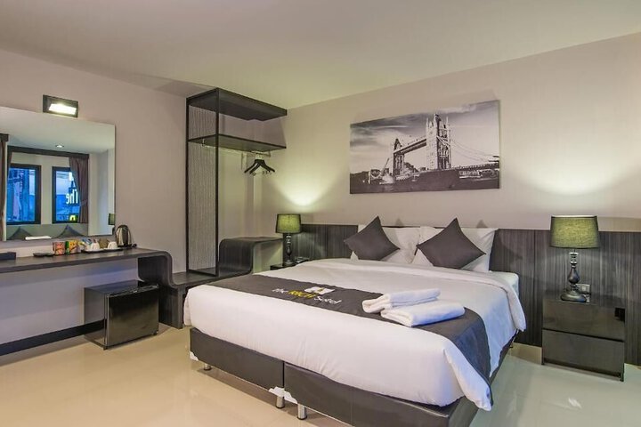 Room 19 of 40