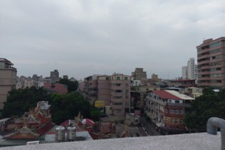 Jing Lu Ya Ju