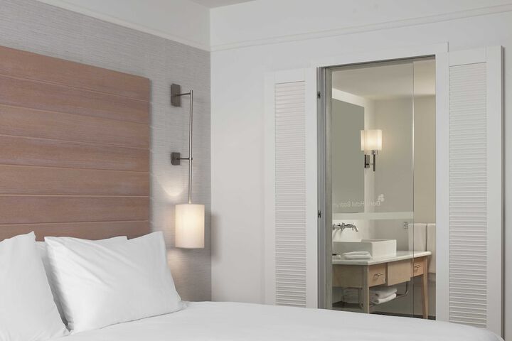 Room 19 of 100