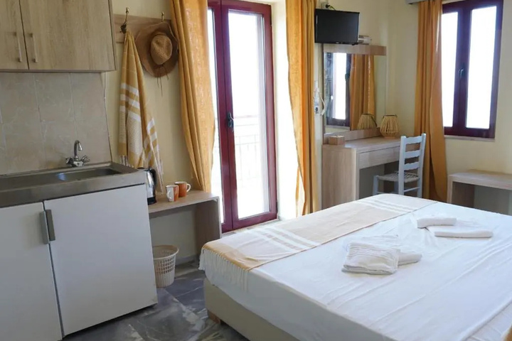 Room 2 of 13