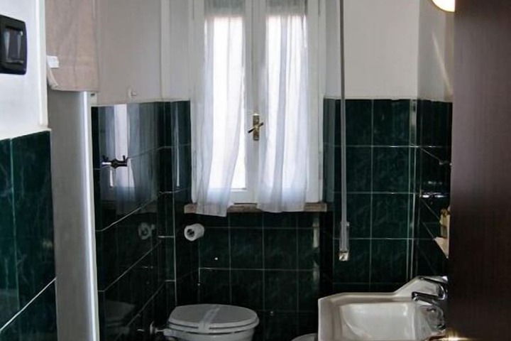 Bath Interior