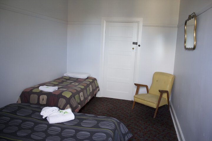 Room 4 of 29