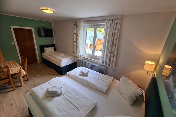 Room 11 of 62