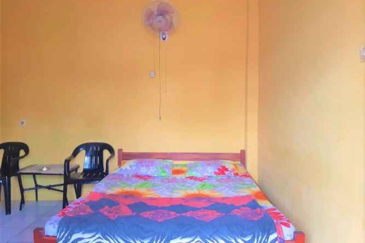Room 6 of 11