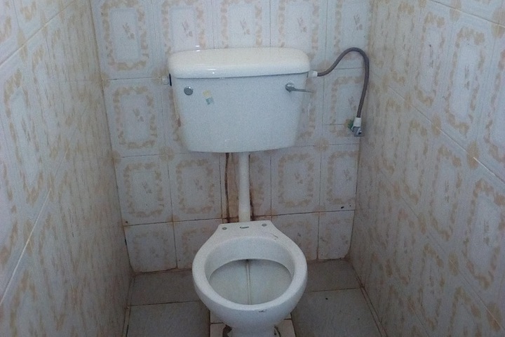 Room 10 of 20