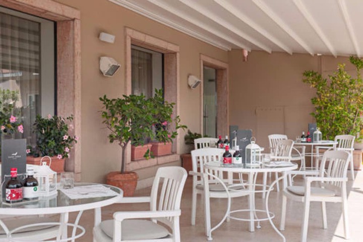 Terrace/Patio 72 of 83