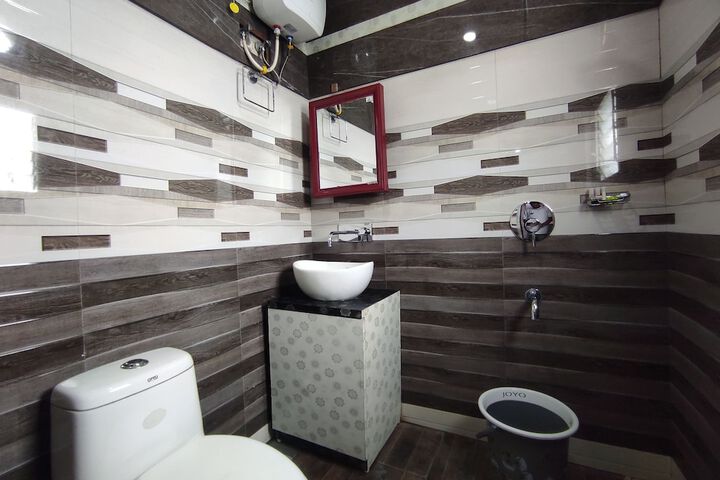 Room 40 of 50