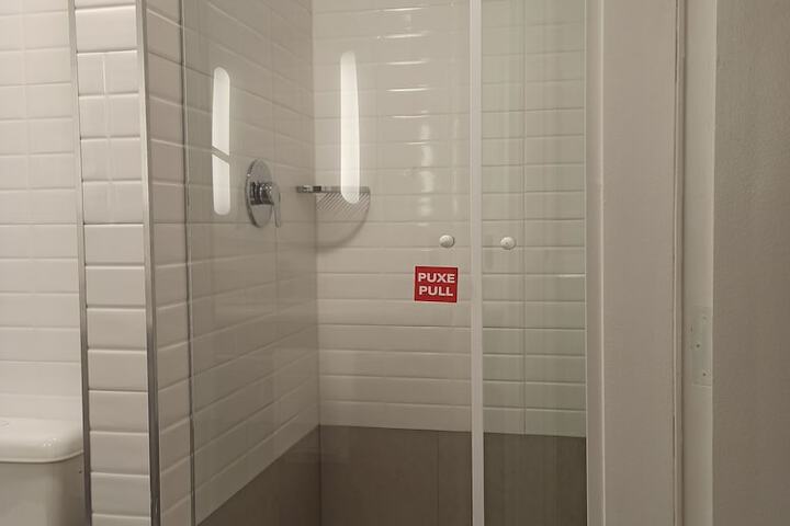 Clean Restrooms