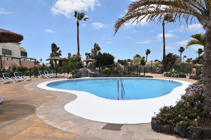 Pools & Facilities