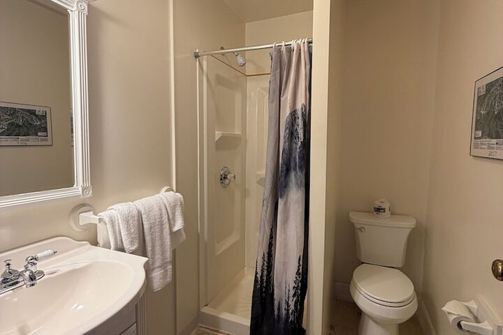 Room 42 of 48
