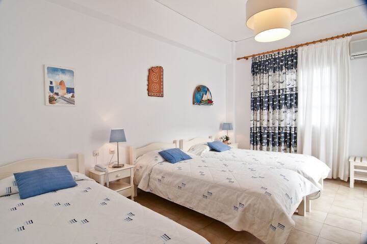 Room 10 of 46