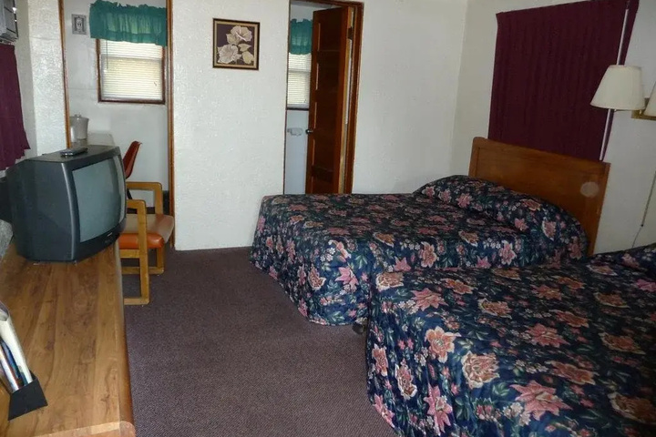 Photo of Dillon Motel
