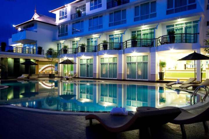 Pool 64 of 113