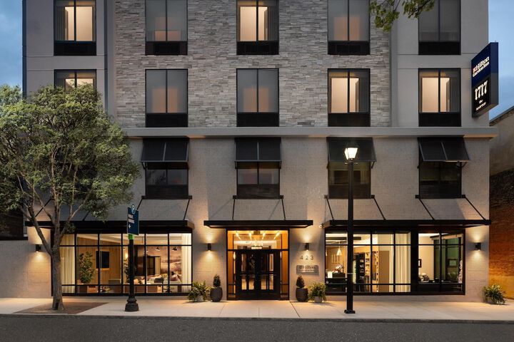 Hotel 61 of 62