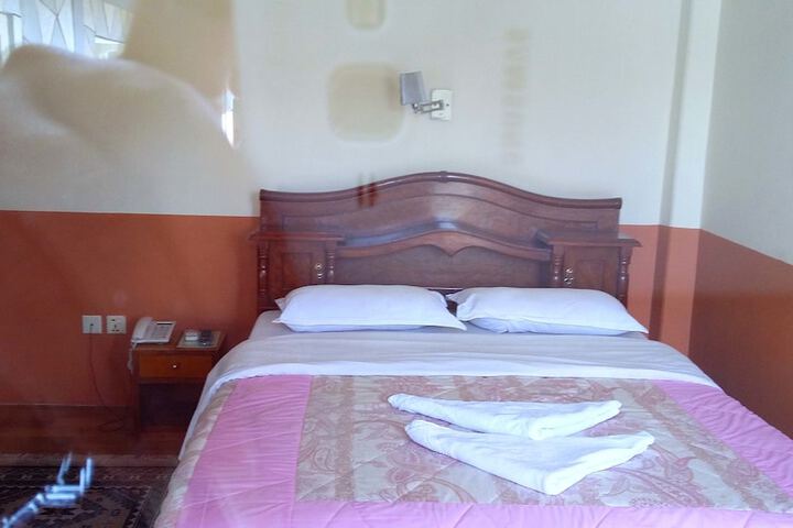 Room 30 of 161