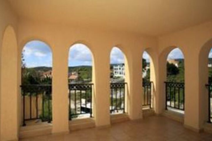 Terrace/Patio 2 of 28