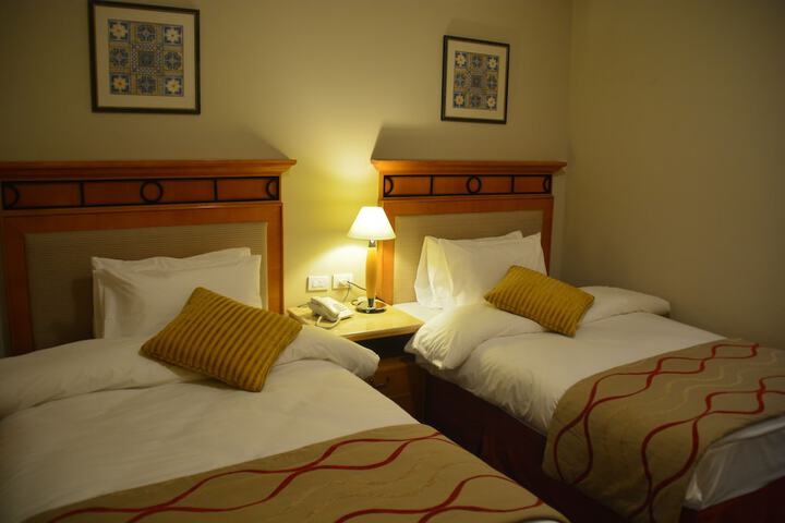 Room 11 of 47