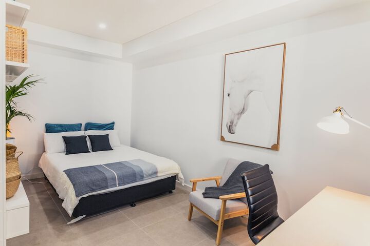 Room 3 of 24