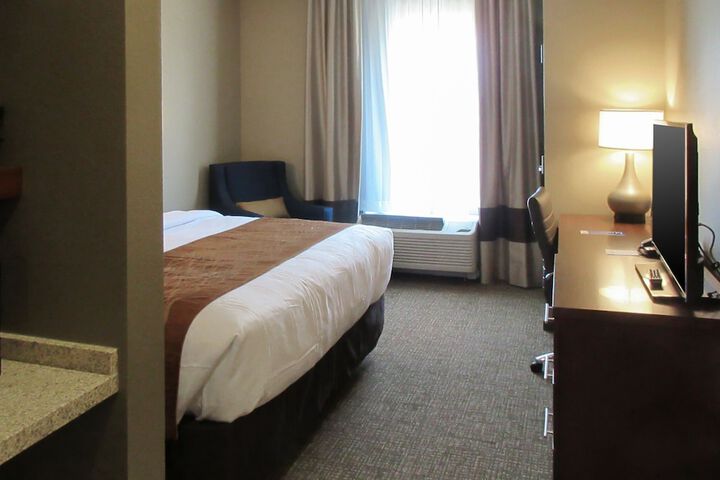 Room 10 of 61