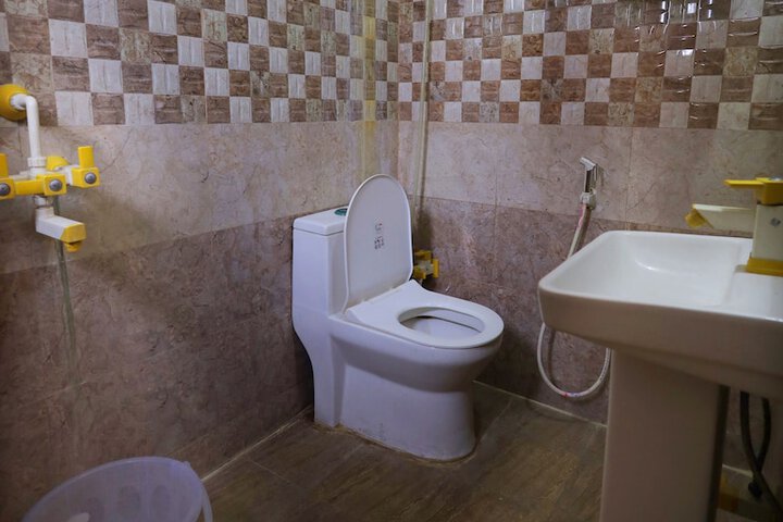 Room 18 of 24