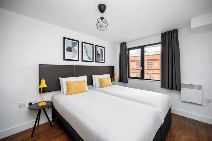 Room 13 of 62