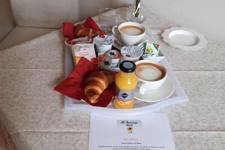 Breakfast/Coffee Service 86 of 103