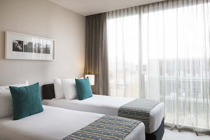 Room 5 of 27