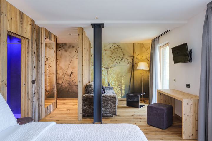 Room 21 of 67