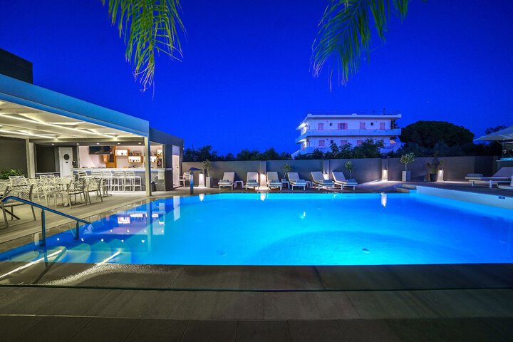 Pool 69 of 116