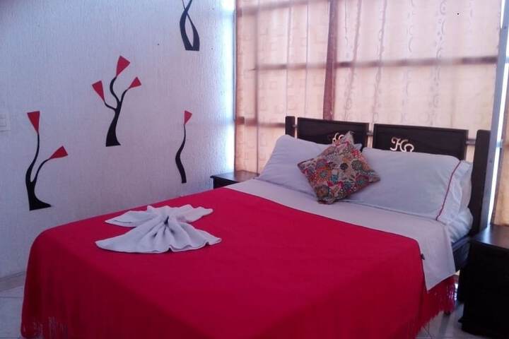 Room 4 of 13