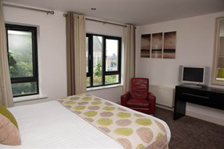 Room 14 of 42