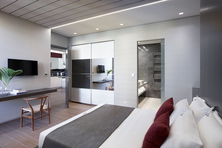 Room 5 of 56