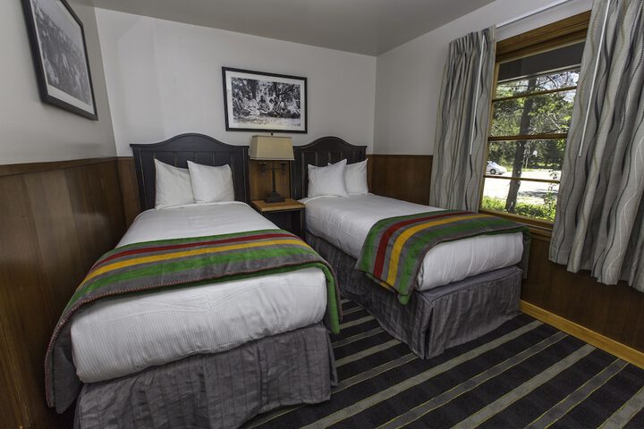 Room 7 of 25