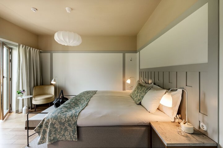 Room 5 of 45