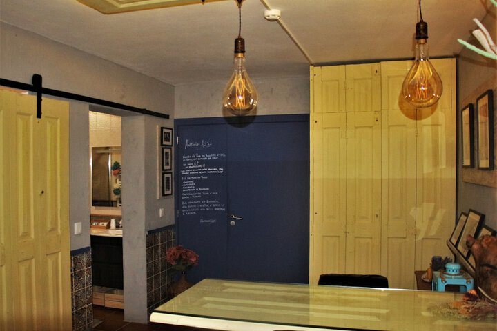 Room 45 of 122