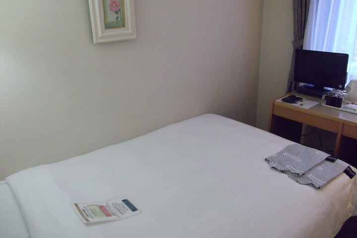 Room 7 of 45