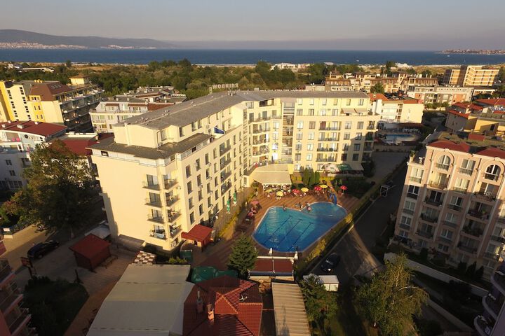 Rainbow 1 Holiday Complex