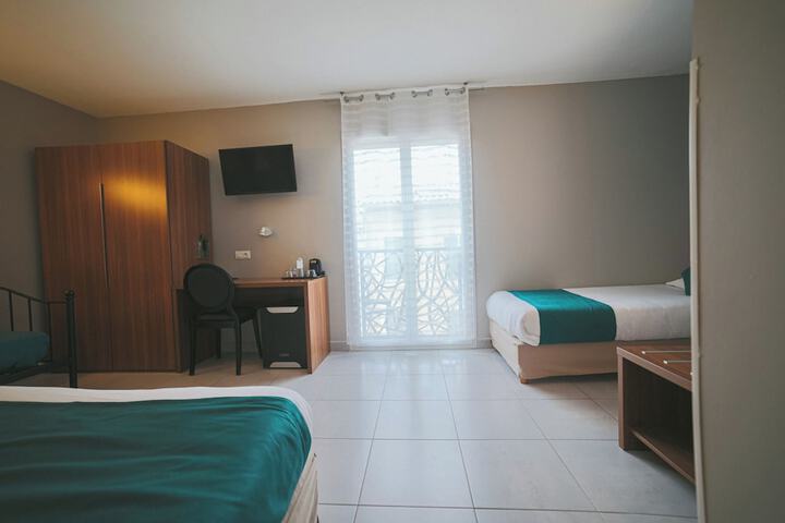 Room 26 of 59
