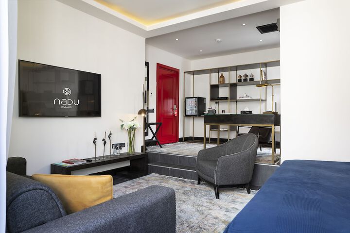 Room 21 of 62