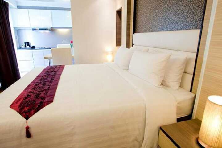 Room 8 of 31