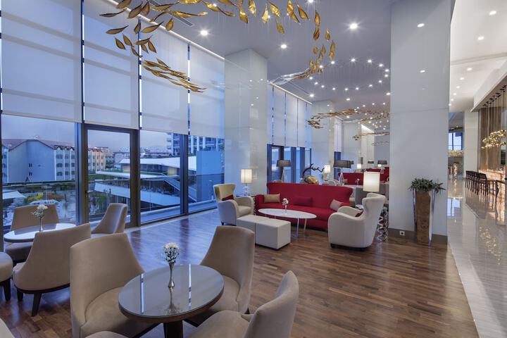 Hotel Interior 15 of 303