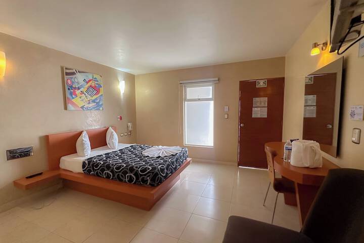Room 18 of 42