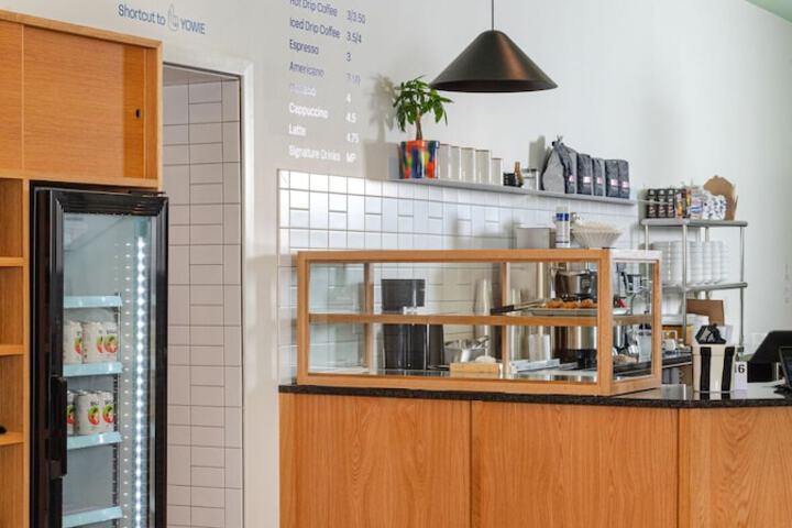 Breakfast/Coffee Service 75 of 76