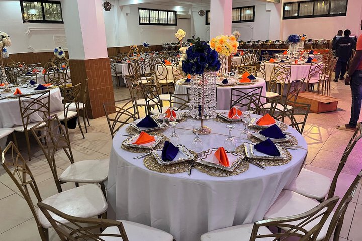 Ballroom/Hall 267 of 307