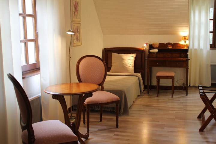 Room 28 of 55