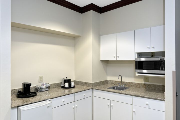 Private kitchenette