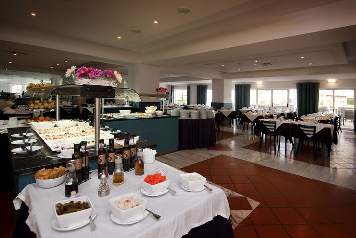 Dining Photos